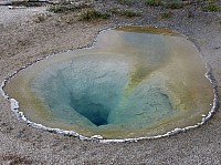 Yellowstone Old faithfull et ses environs (69).JPG